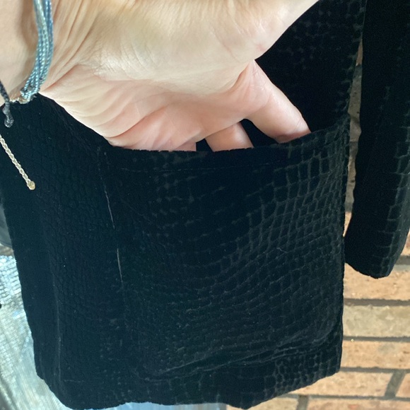 Addenda Women’s sz S Black Crocodile Reptile Pattern Black Velvet Dress Jacket - Picture 6 of 11